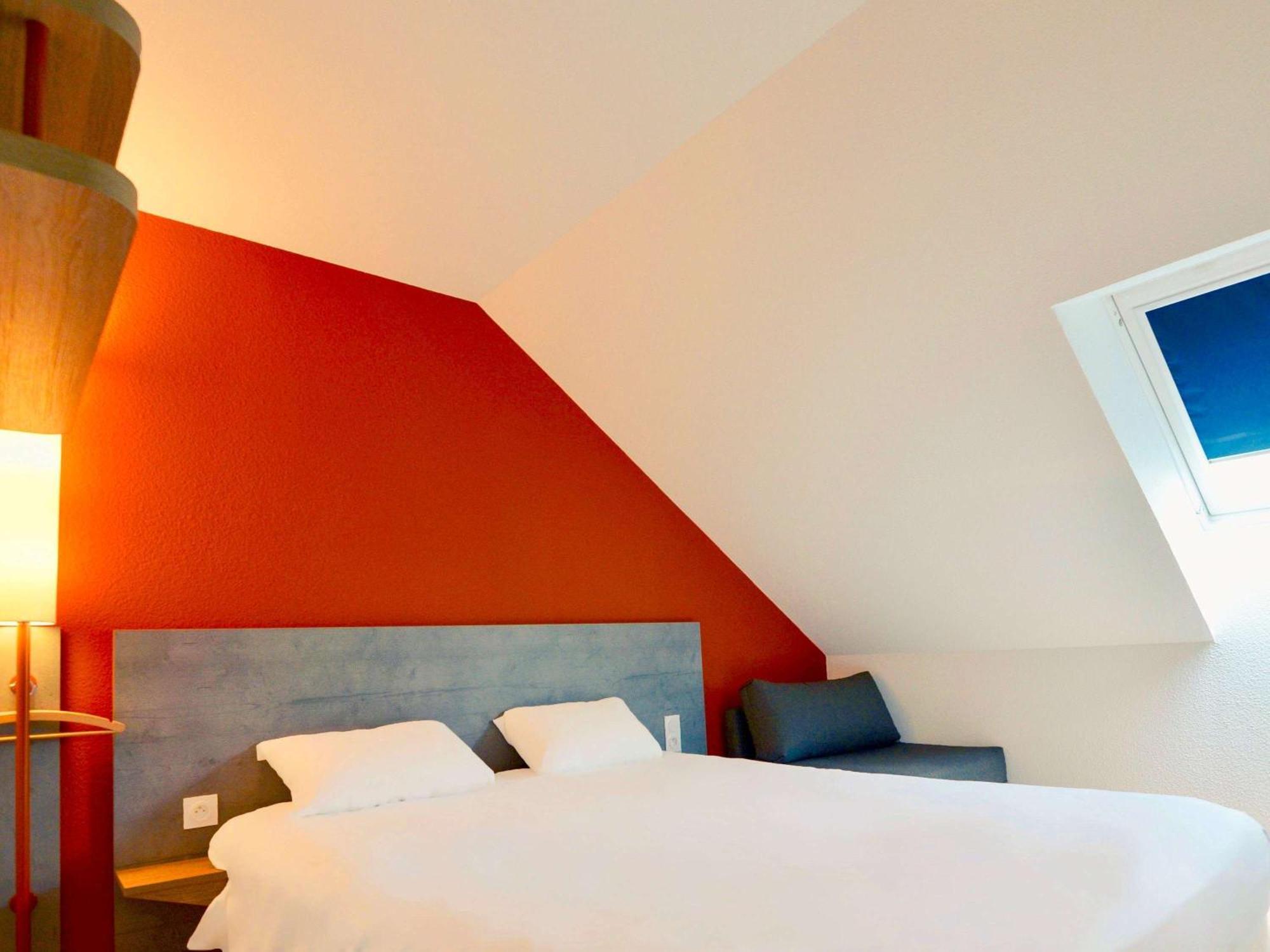Ibis Budget Vannes Exterior photo