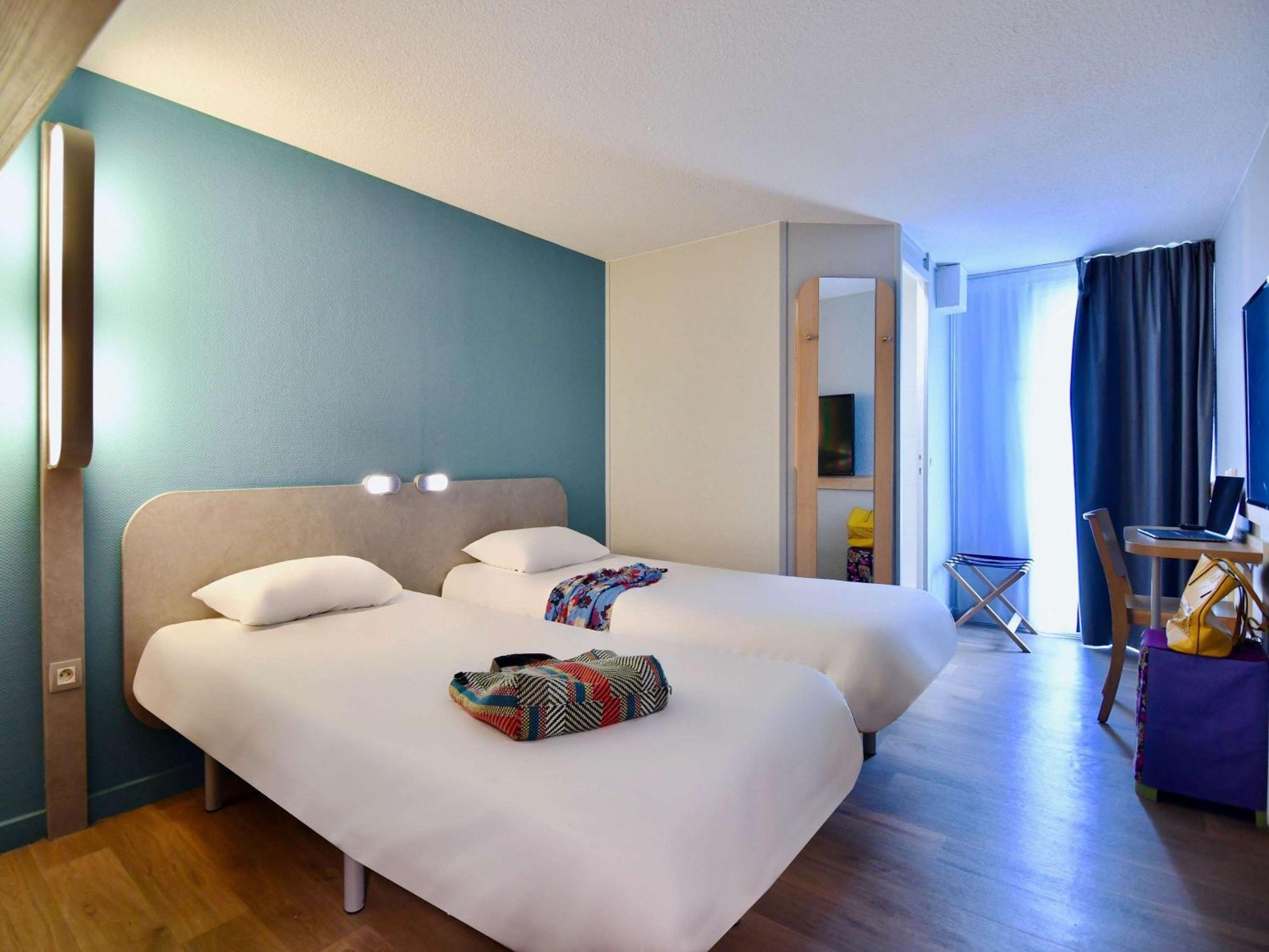 Ibis Budget Vannes Exterior photo